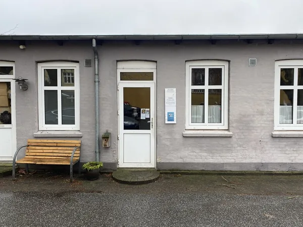 Indgang til klinik